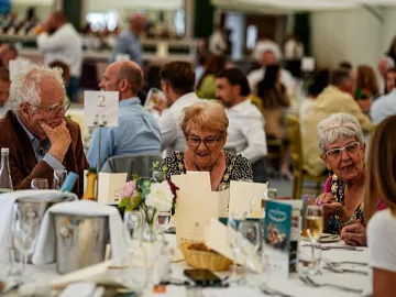 Chelmsford City Racecourse Hosts Charity Gala Lunch