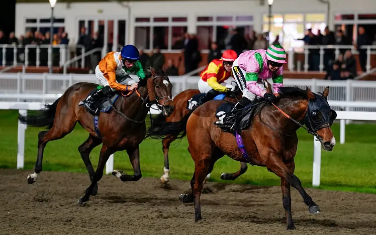 Hayley Turner Reaches 1000 Winners at Chelmsford